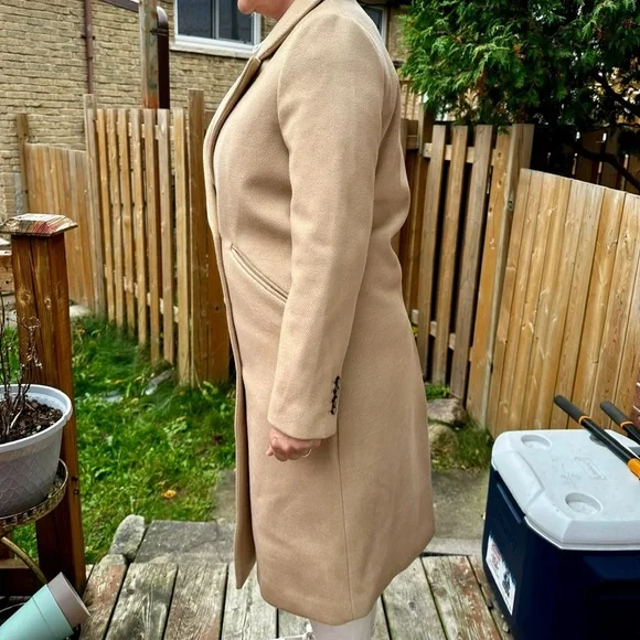 H&M Coat - Picture 4 of 13